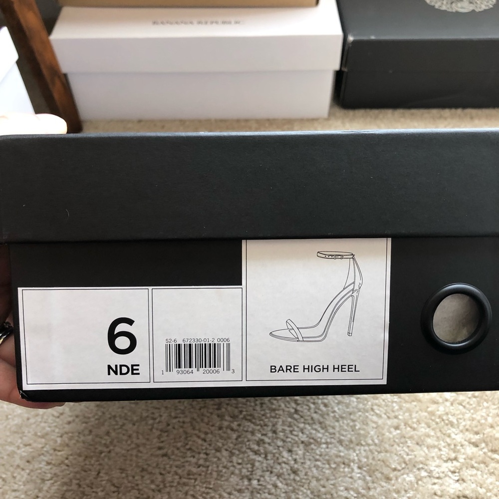 Banana Republic heels - Picture 6 of 6